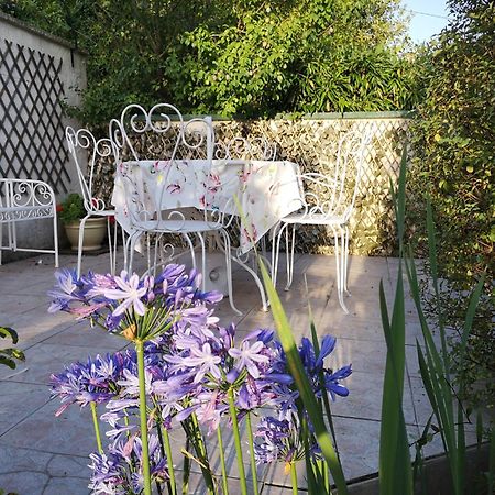 La Roseliere Maison Plain Pied Confortable Belle Decoration Jardin Magnifique 10 Mn A Pied Centre Ville Bayeux Proche Plages Du Debarquement מראה חיצוני תמונה