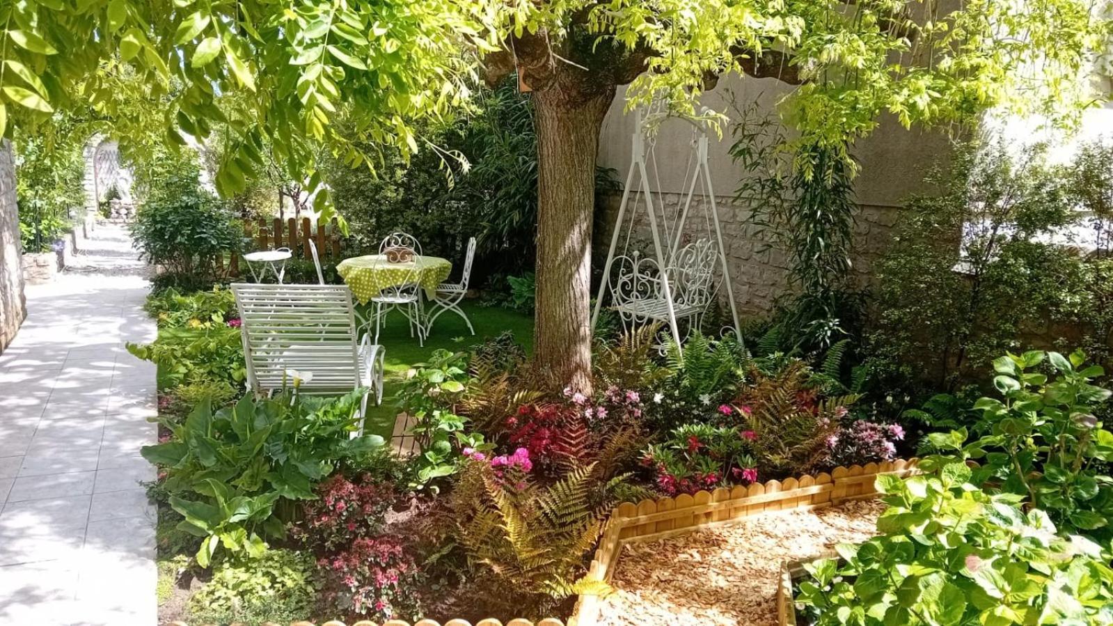 La Roseliere Maison Plain Pied Confortable Belle Decoration Jardin Magnifique 10 Mn A Pied Centre Ville Bayeux Proche Plages Du Debarquement מראה חיצוני תמונה