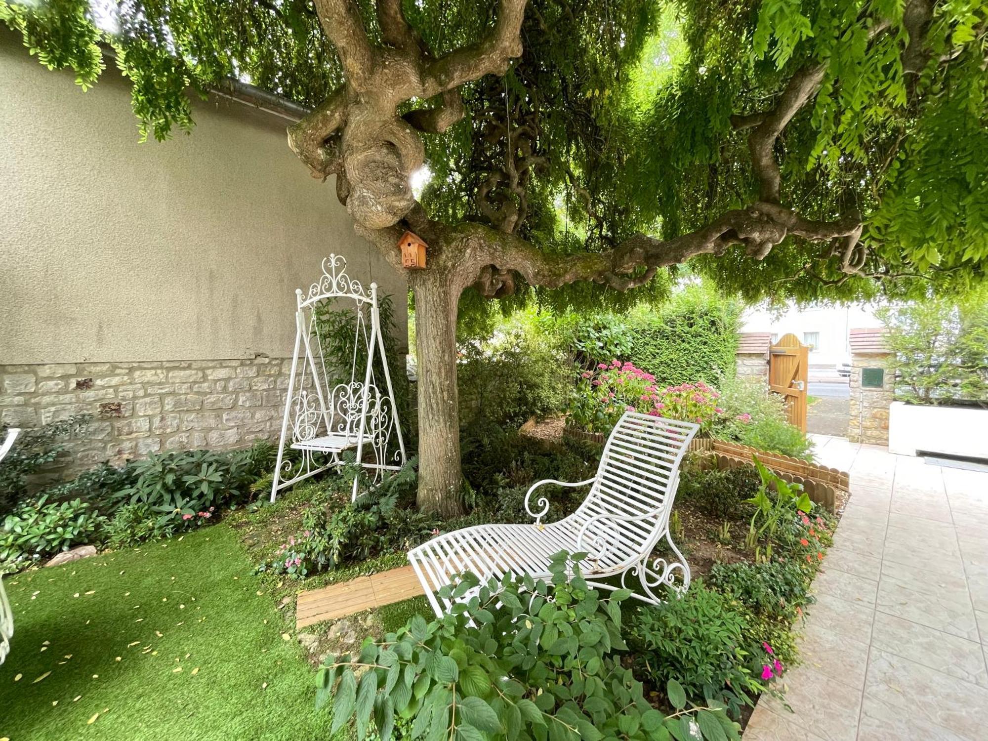 La Roseliere Maison Plain Pied Confortable Belle Decoration Jardin Magnifique 10 Mn A Pied Centre Ville Bayeux Proche Plages Du Debarquement מראה חיצוני תמונה