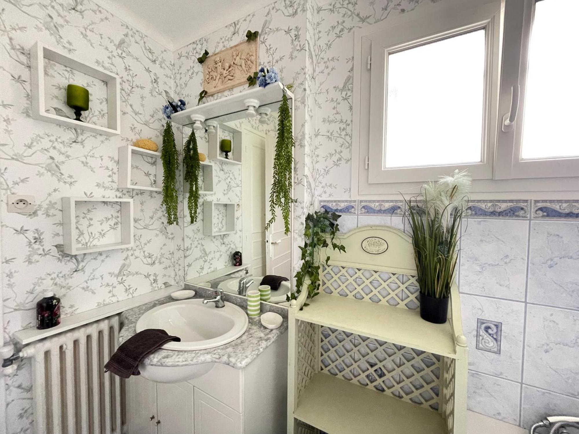 La Roseliere Maison Plain Pied Confortable Belle Decoration Jardin Magnifique 10 Mn A Pied Centre Ville Bayeux Proche Plages Du Debarquement מראה חיצוני תמונה